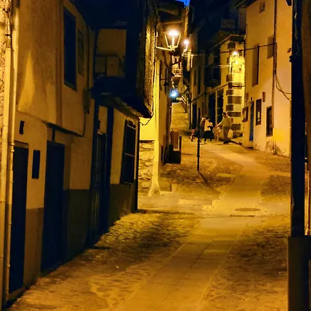 Апартаменты Casa Cofrades Хервас